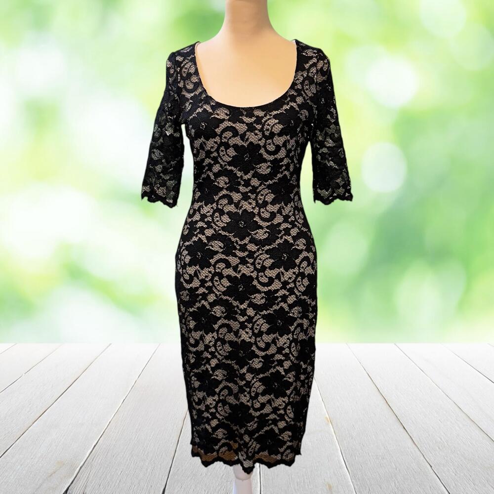 BADGLEY MISCHKA Lace Sheath Dress Cocktail LBD Black Beige Lined Bodycon Size 4